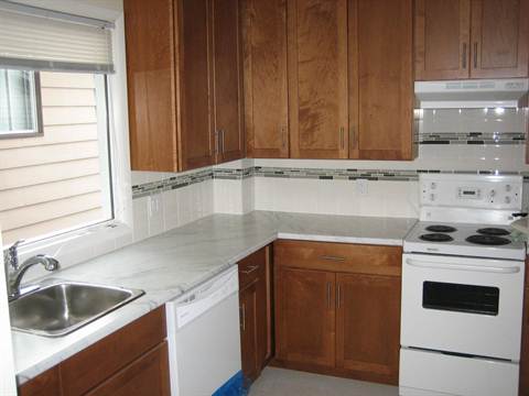 Winnipeg Manitoba Duplex for rent, click for details...