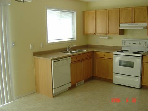 Sherwood Park Alberta House for rent, click for details...