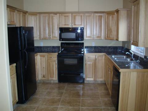 Grande Prairie Alberta Townhouse for rent, click for details...
