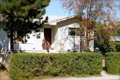 Calgary Alberta House for rent, click for details...