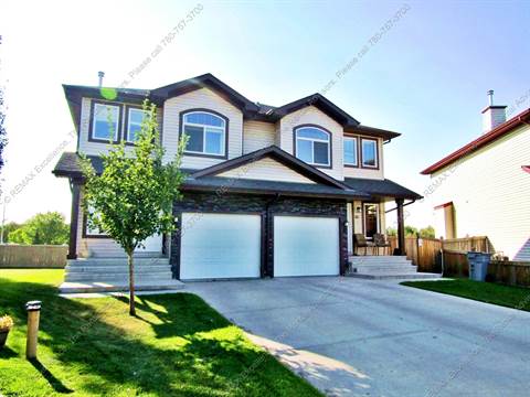 Stony Plain Alberta Duplex for rent, click for details...