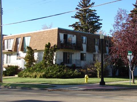 Camrose Alberta Apartment for rent, click for details...