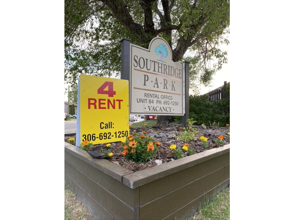 Moose Jaw Saskatchewan Apartments Houses and Condos For Rent Moose Jaw Saskatchewan Apartments Houses and Condos For Rent