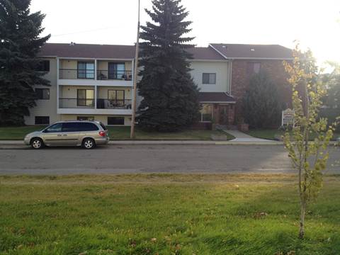Wetaskiwin Alberta Apartment for rent, click for details...