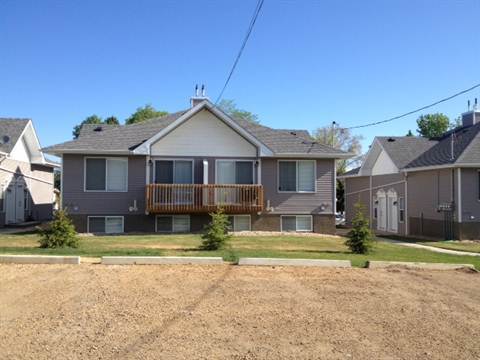 Camrose Alberta Four-Plex for rent, click for details...