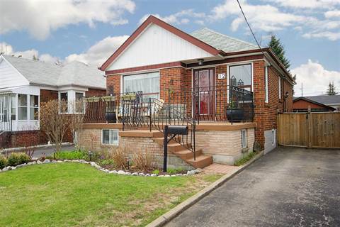 Toronto Ontario House for rent, click for details...