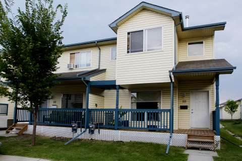 edmonton rent houses house feb posted