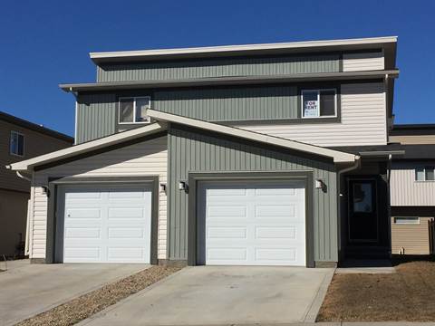 Red Deer Alberta Duplex for rent, click for details...