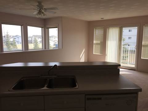 Stony Plain Alberta Condominium for rent, click for details...