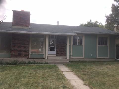 Calgary Alberta House for rent, click for details...