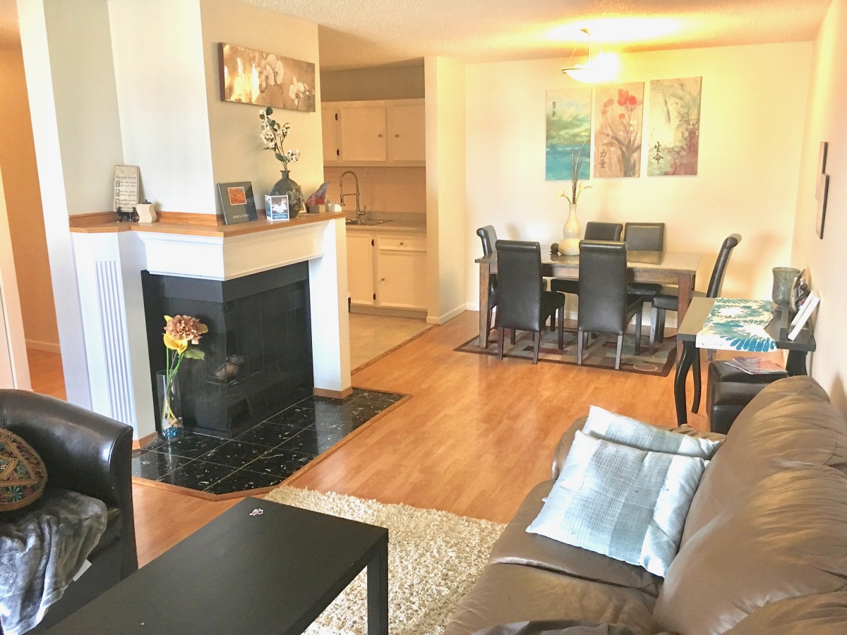 3 bedrooms Edmonton South West Townhouse for rent Ad ID 1.110350 RentBoard.ca 3 bedrooms Edmonton South West Townhouse for rent Ad ID 1.110350 RentBoard.ca