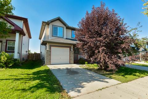 Fort Saskatchewan Alberta Duplex for rent, click for details...