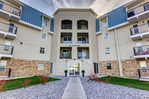Beaumont Alberta Apartment for rent, click for details...