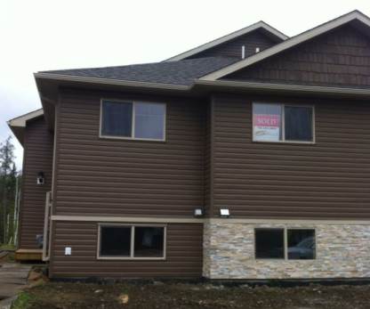 Cold Lake Alberta Main Floor Only for rent, click for details...