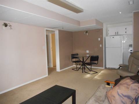 Saskatoon Saskatchewan Basement Suite for rent, click for details...