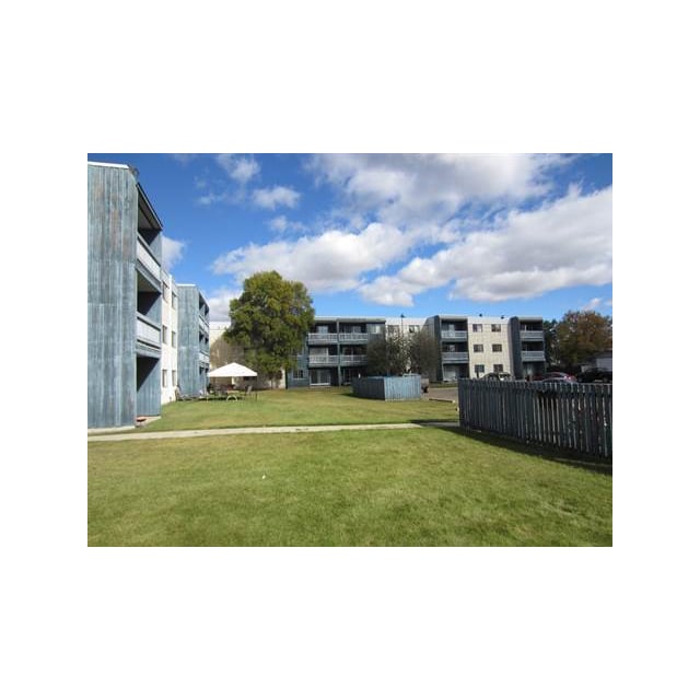 Stony Plain Alberta Apartments Houses and Condos For Rent