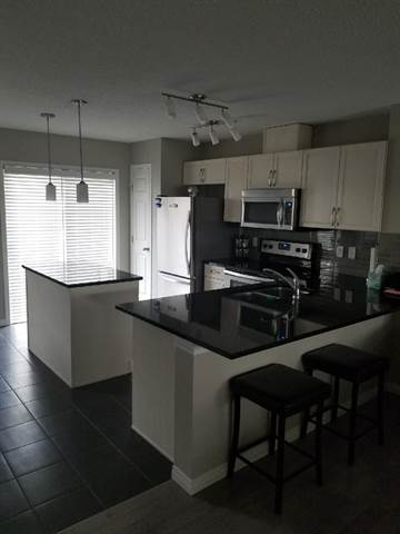 Edmonton Alberta Townhouse for rent, click for details...