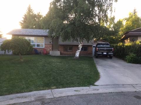 Calgary Alberta House for rent, click for details...