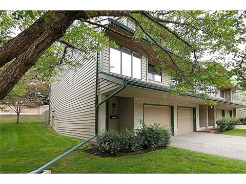 Calgary Alberta Townhouse for rent, click for details...
