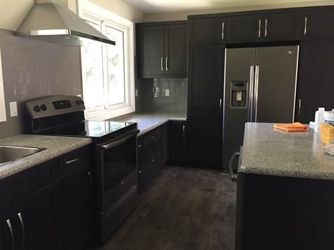 Medicine Hat Alberta Main Floor Only for rent, click for details...
