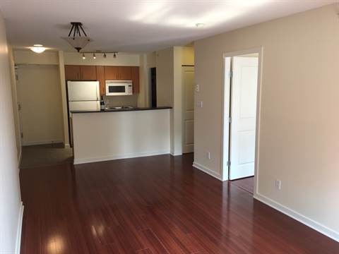 Vancouver British Columbia Apartment for rent, click for details...