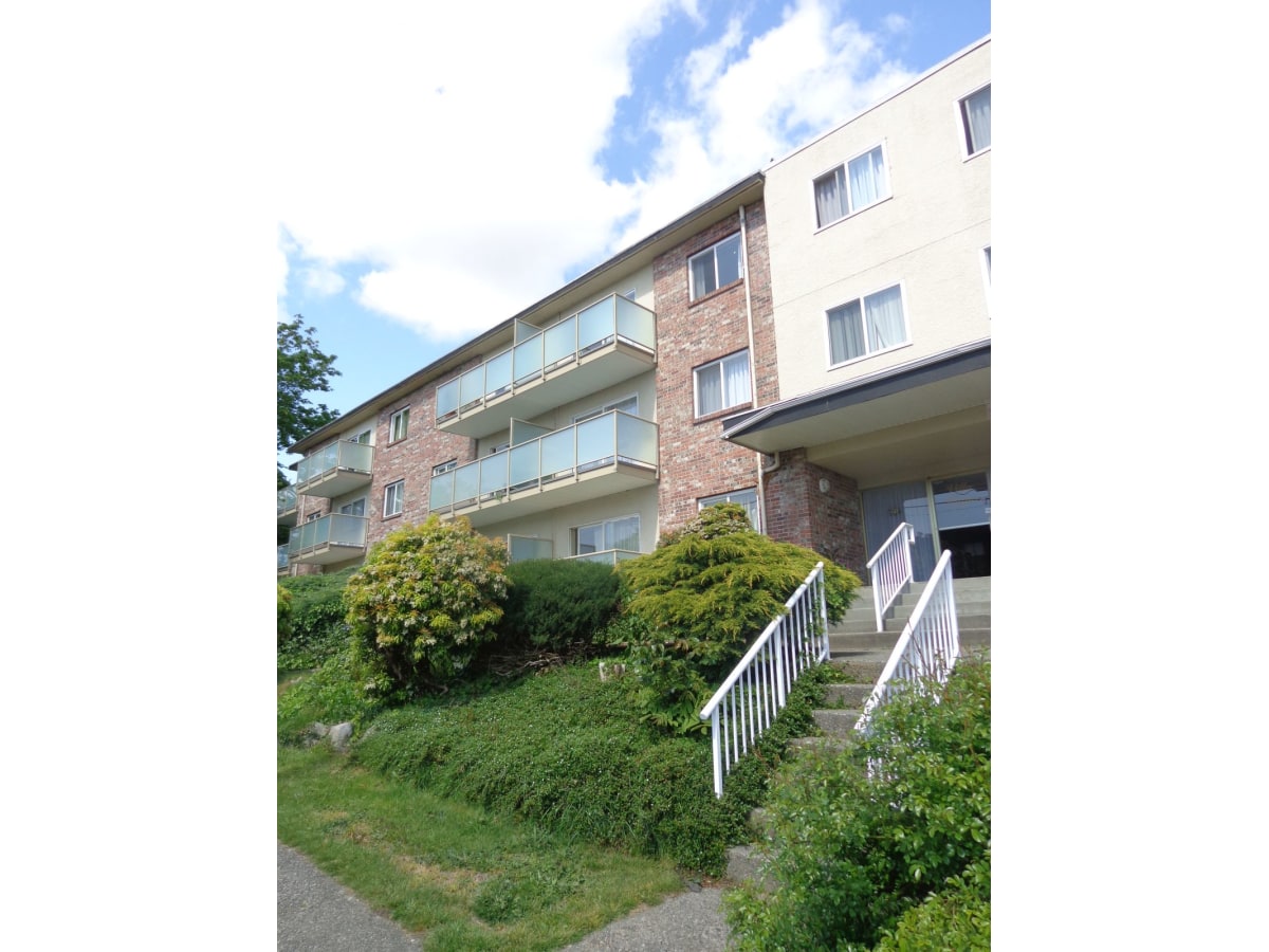2 Bedrooms New Westminster Apartment For Rent Ad Id 1 127490