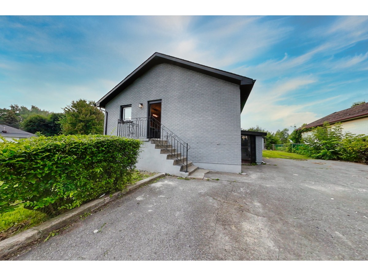 Kingston Ontario Apartments Houses and Condos For Rent